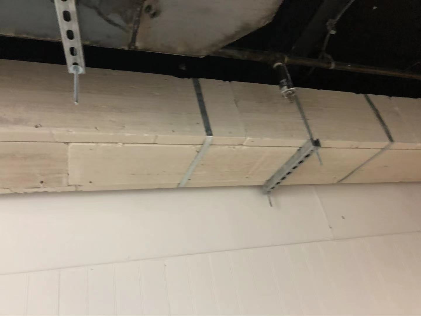 Commercial duct insulation pack